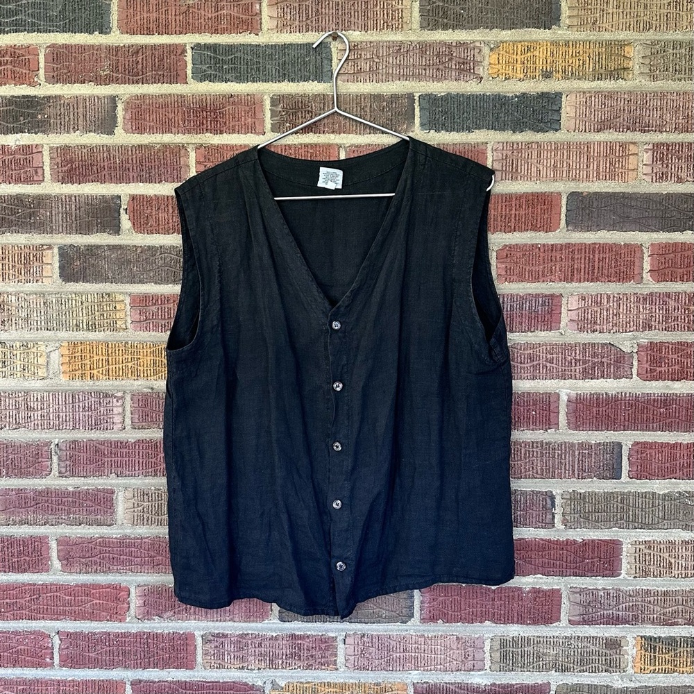 Black linen vest